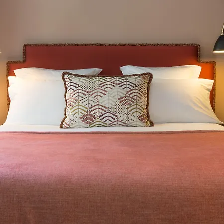 Valverde & Garden - Relais & Chateaux Hotel