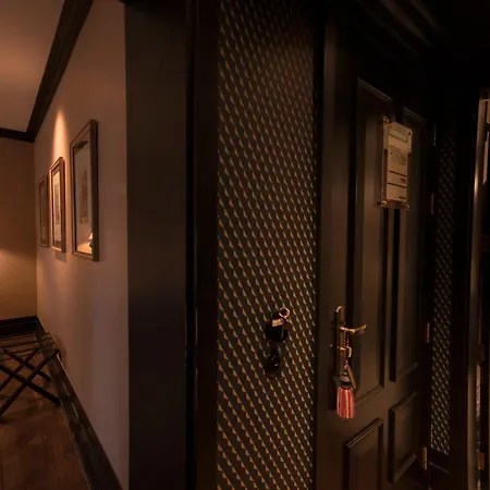 Valverde & Garden - Relais & Chateaux Hotel Lisbon